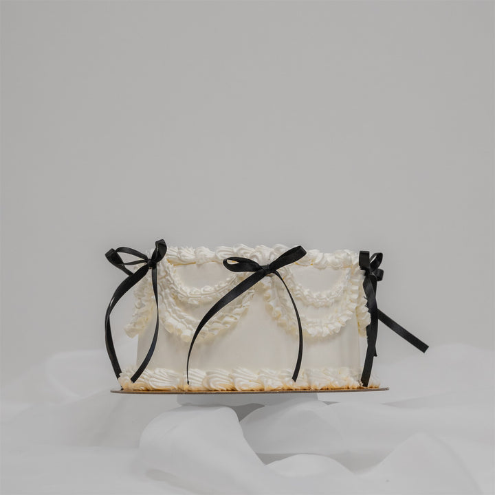 The Lambeth - Black Bow