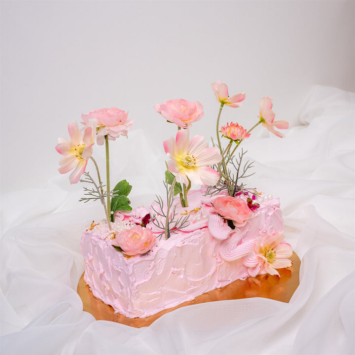 Le Jardin - Blushing Blooms