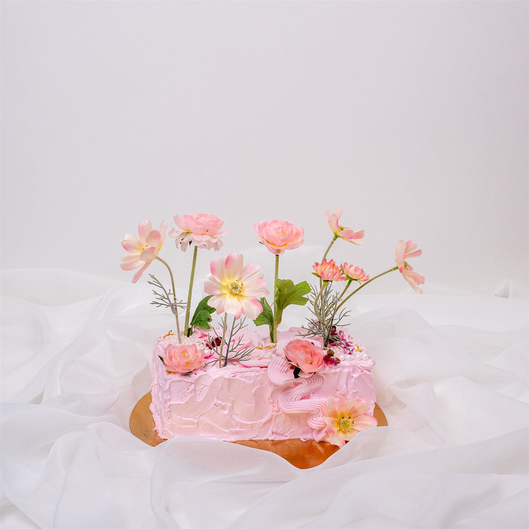 Le Jardin - Blushing Blooms