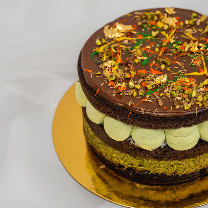 Dubai Chocolate Cake - Pistachio Kunafa