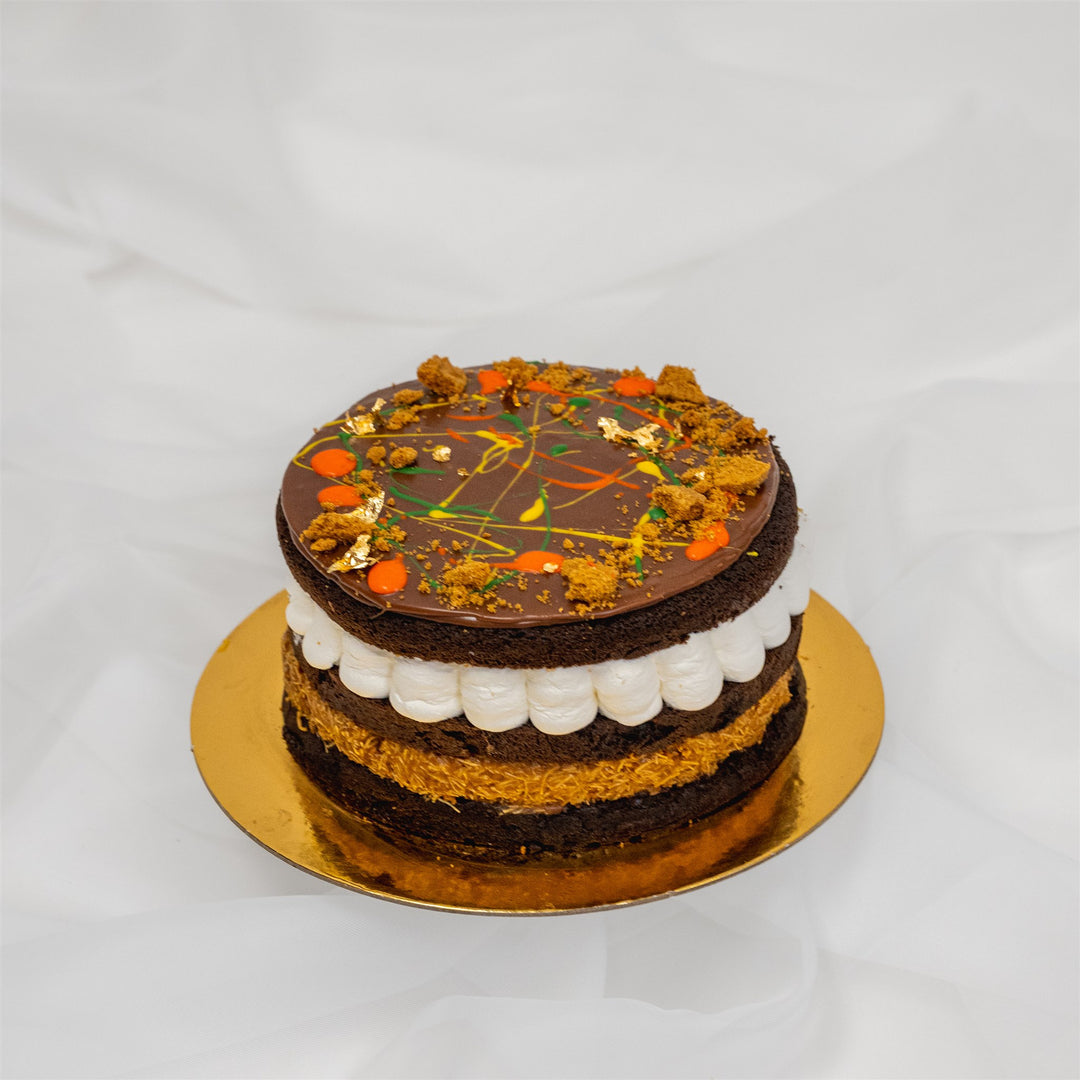 Dubai Chocolate Cake - Biscoff Kunafa