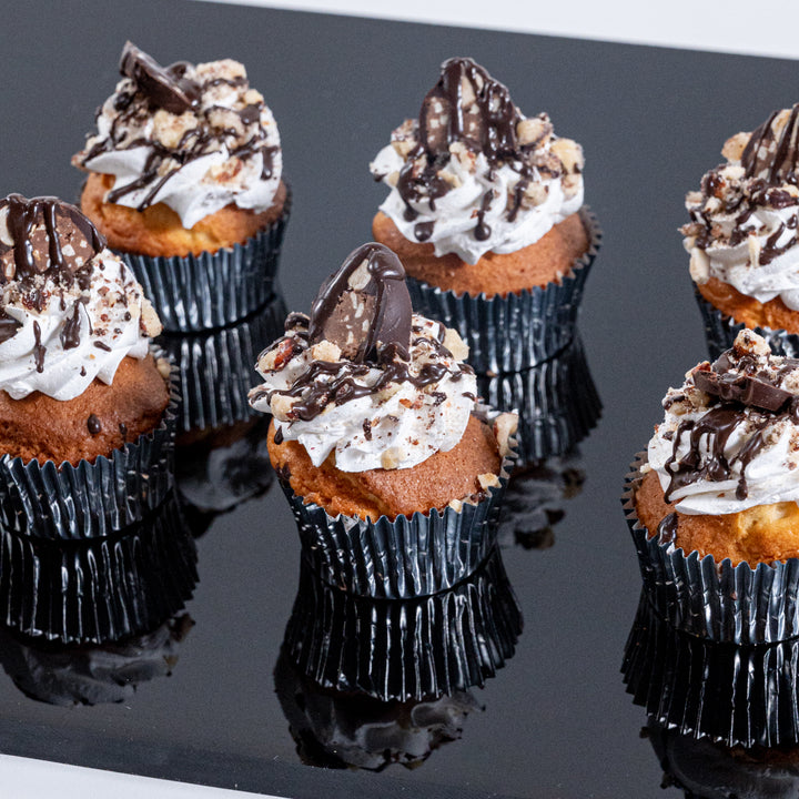 Vanilla Hazelnut Cream Cupcakes