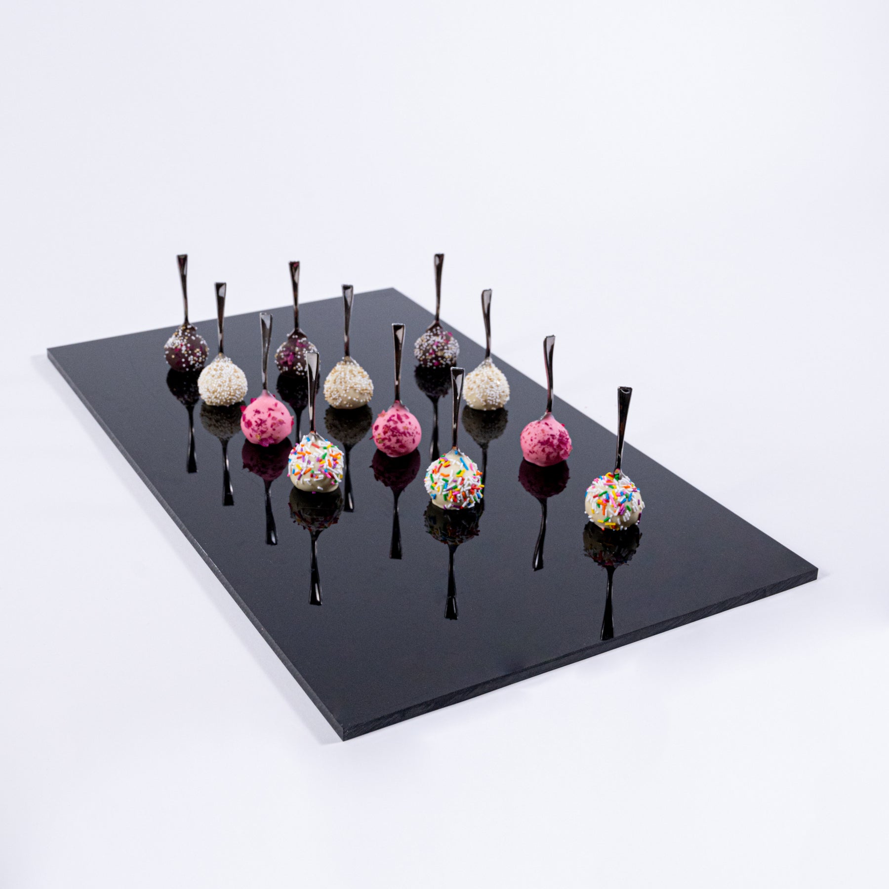 Assorted cake truffles Clearance