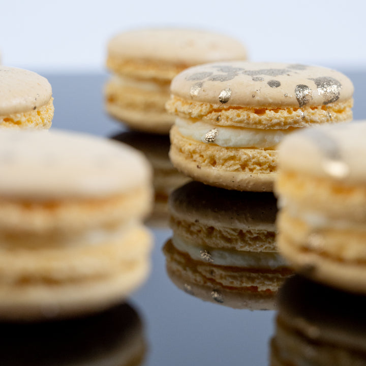 Pina Colada Macarons
