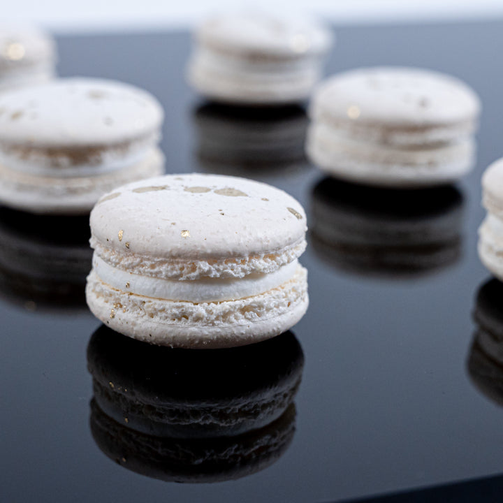 Vanilla Bean Macarons